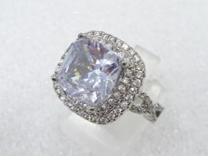 クリスタル　指輪(13号)